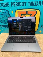 MacBook Pro 14